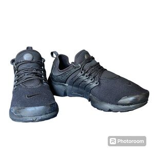 Nike Women’s Air Presto— Size 9 All Black